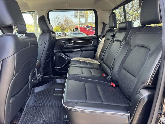 2022 RAM 1500 Laramie Crew Cab 4x4 5'7' Box