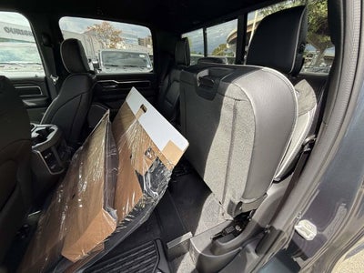 2026 RAM 1500 RAM 1500 LARAMIE CREW CAB 4X4 5'7' BOX
