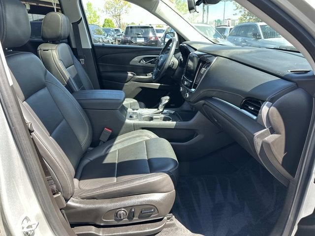 2021 Chevrolet Traverse AWD LT Leather