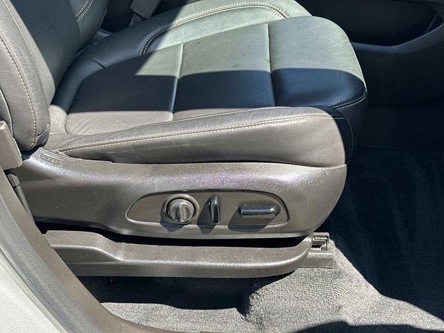 2021 Chevrolet Traverse AWD LT Leather