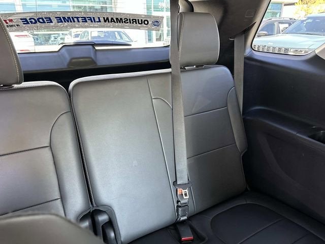 2021 Chevrolet Traverse AWD LT Leather