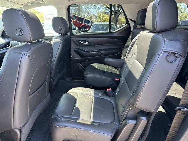 2021 Chevrolet Traverse AWD LT Leather