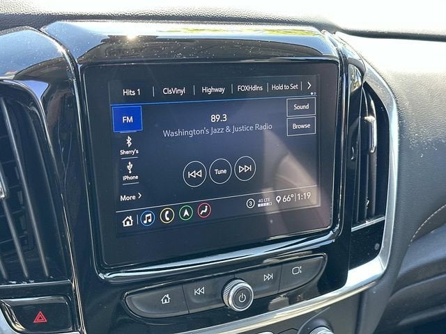 2021 Chevrolet Traverse AWD LT Leather