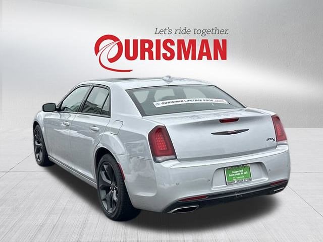 2023 Chrysler 300 300S