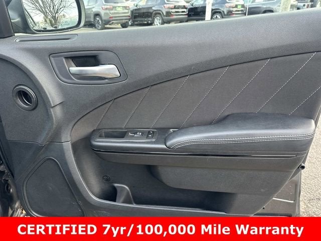 2022 Dodge Charger SXT RWD