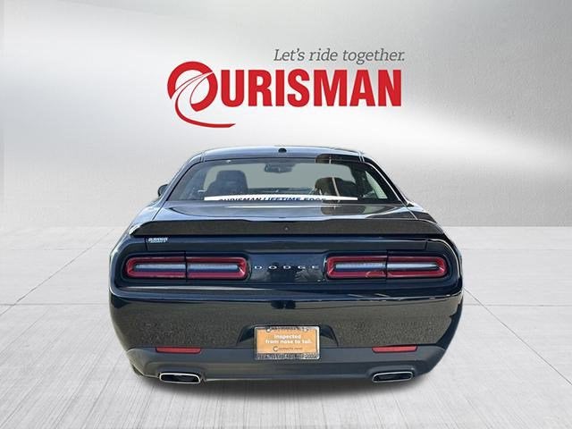 2022 Dodge Challenger SXT