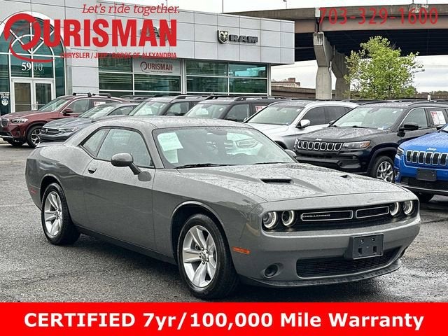 2023 Dodge Challenger SXT Auto's photo