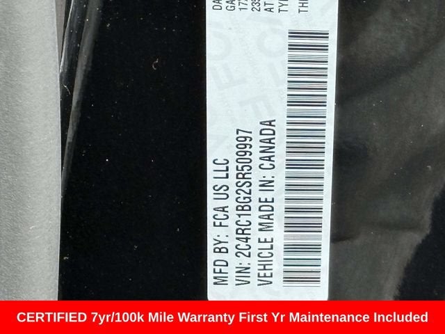 2025 Chrysler Pacifica Select