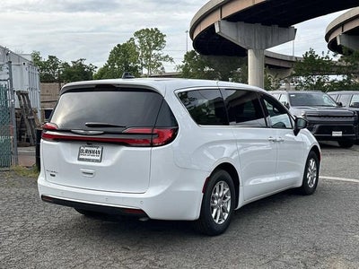 2026 Chrysler Pacifica PACIFICA SELECT