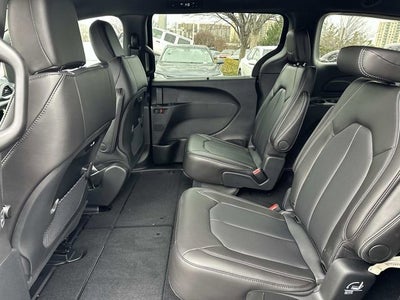 2026 Chrysler Pacifica PACIFICA SELECT