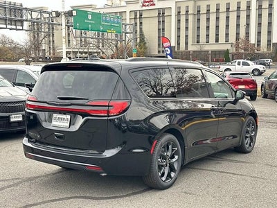 2026 Chrysler Pacifica PACIFICA SELECT
