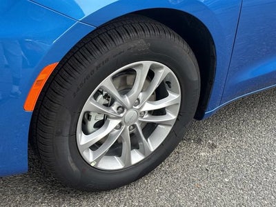 2027 Chrysler Pacifica PACIFICA SELECT