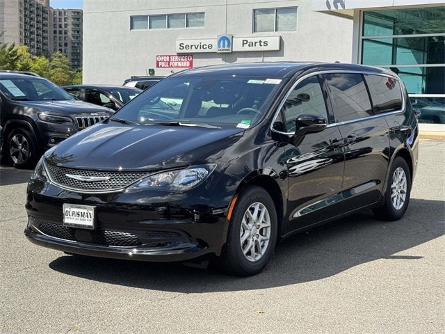 2026 Chrysler Voyager VOYAGER LX