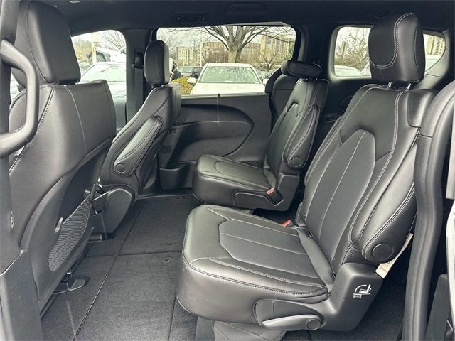 2026 Chrysler Voyager VOYAGER LX