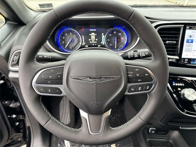 2026 Chrysler Voyager VOYAGER LX