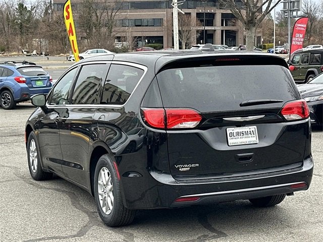 2026 Chrysler Voyager VOYAGER LX