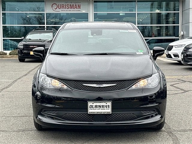 2026 Chrysler Voyager VOYAGER LX