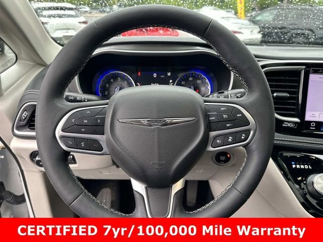 2022 Chrysler Pacifica Touring L AWD