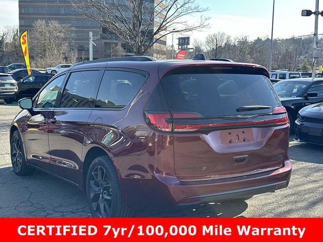 2023 Chrysler Pacifica Limited AWD