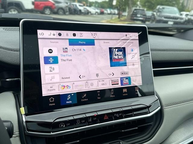 2025 Jeep Compass COMPASS LIMITED 4X4