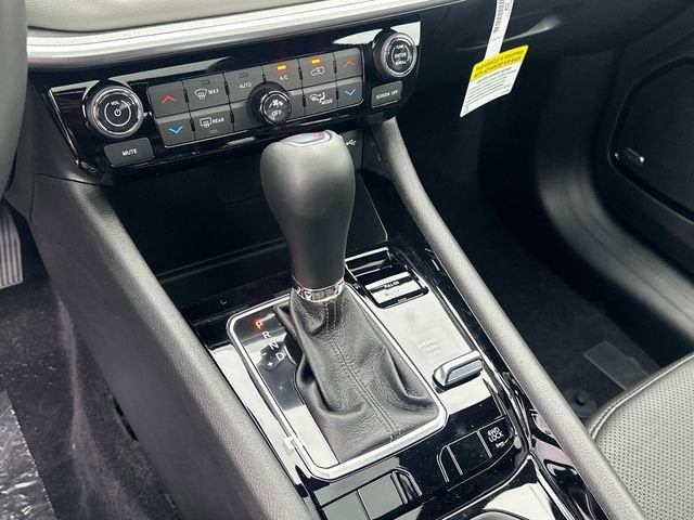 2025 Jeep Compass COMPASS LIMITED 4X4