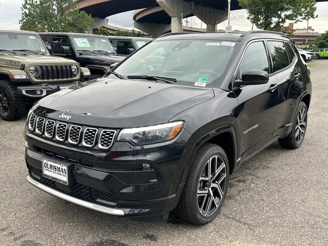 2025 Jeep Compass COMPASS LIMITED 4X4