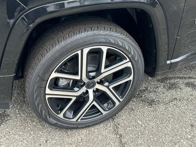 2025 Jeep Compass COMPASS LIMITED 4X4