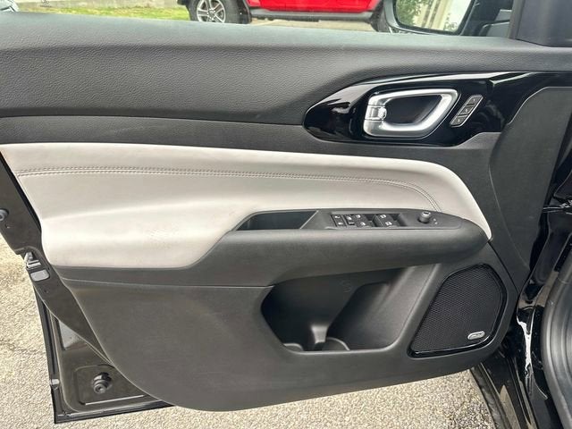 2025 Jeep Compass COMPASS LIMITED 4X4