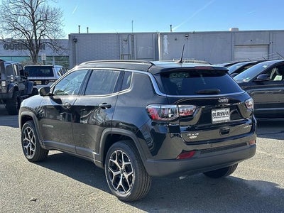 2026 Jeep Compass COMPASS LIMITED 4X4