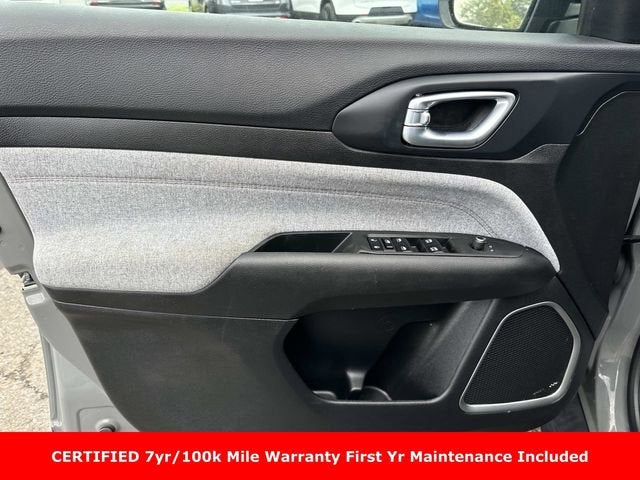2023 Jeep Compass Latitude Lux FWD