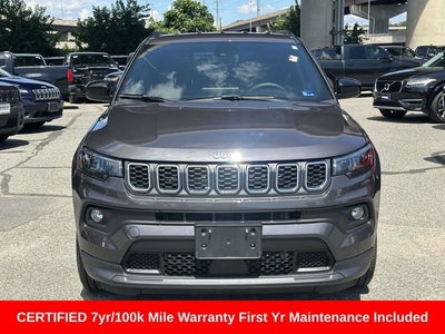 2024 Jeep Compass Latitude Lux FWD