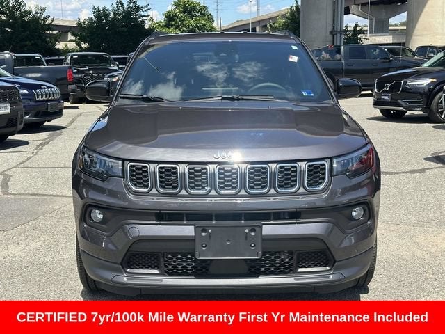 2024 Jeep Compass Latitude Lux FWD