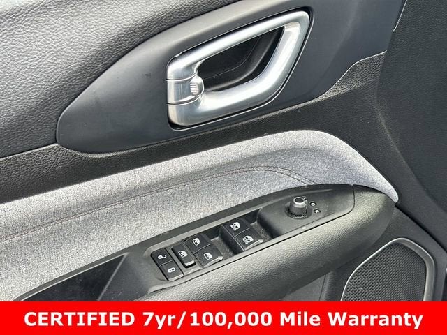 2023 Jeep Compass Latitude Lux FWD