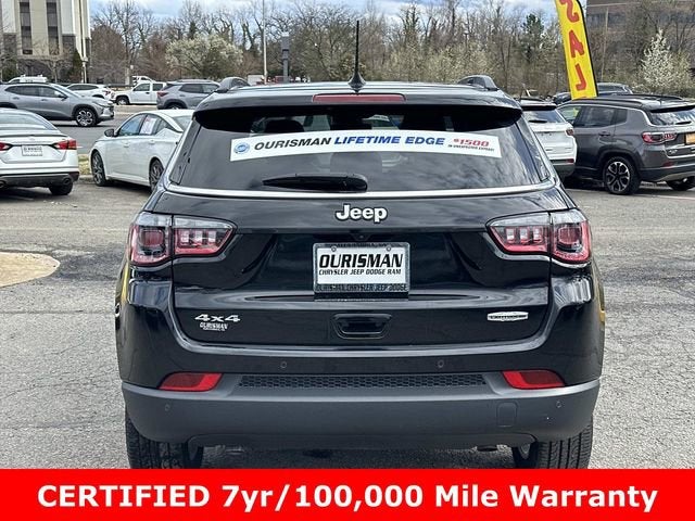 2023 Jeep Compass Latitude Lux FWD