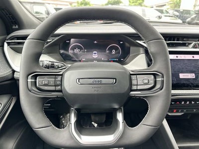 2026 Jeep Cherokee CHEROKEE LAREDO 4X4
