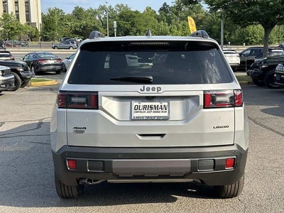 2026 Jeep Cherokee CHEROKEE LAREDO 4X4