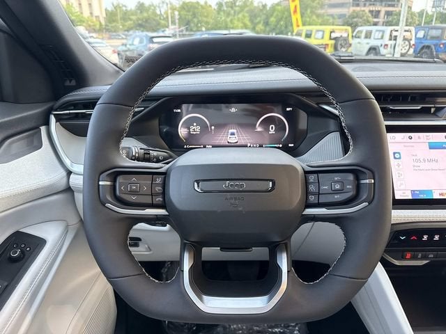 2026 Jeep Cherokee CHEROKEE LAREDO 4X4