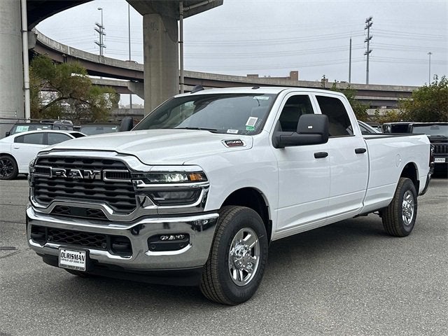 2026 RAM 2500 RAM 2500 TRADESMAN CREW CAB 4X2 8' BOX