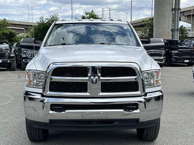 2017 RAM 2500 Tradesman Crew Cab 4x4 6'4' Box
