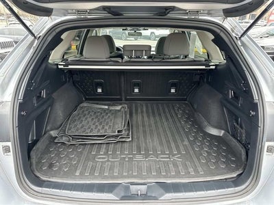 2023 Subaru Outback Premium