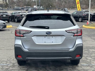 2023 Subaru Outback Premium