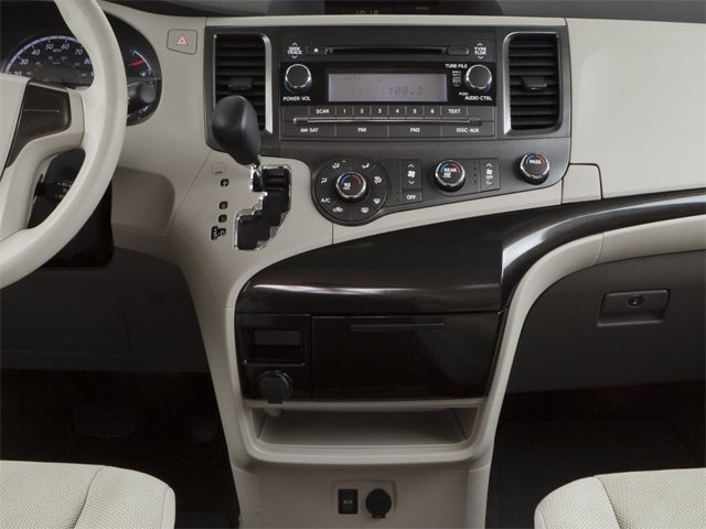 2013 Toyota Sienna Limited V6 7 Passenger