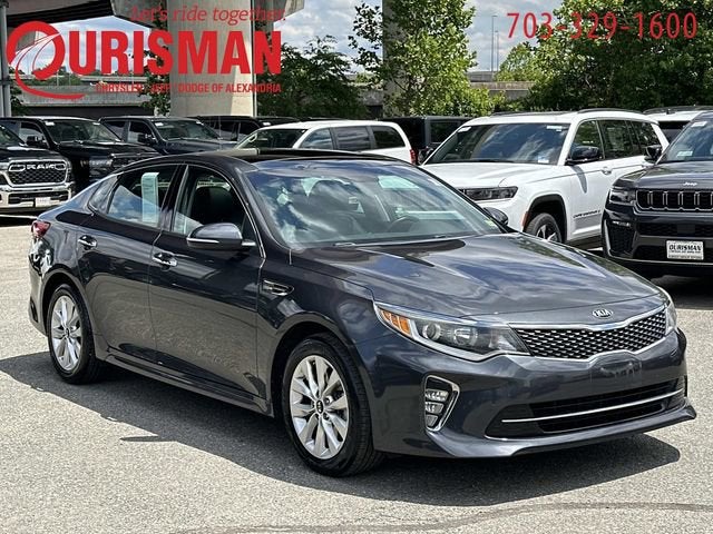 2018 Kia Optima S AT's photo