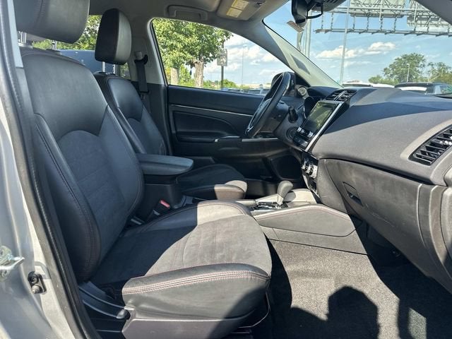 2024 Mitsubishi Outlander Sport SE