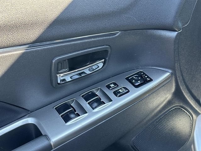 2024 Mitsubishi Outlander Sport SE