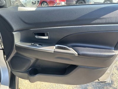 2024 Mitsubishi Outlander Sport SE