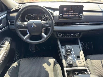 2022 Mitsubishi Outlander ES 2.5 S-AWC