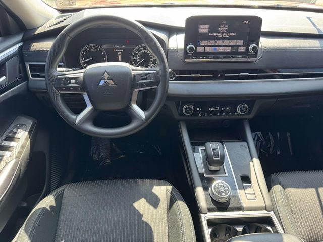 2022 Mitsubishi Outlander ES 2.5 S-AWC