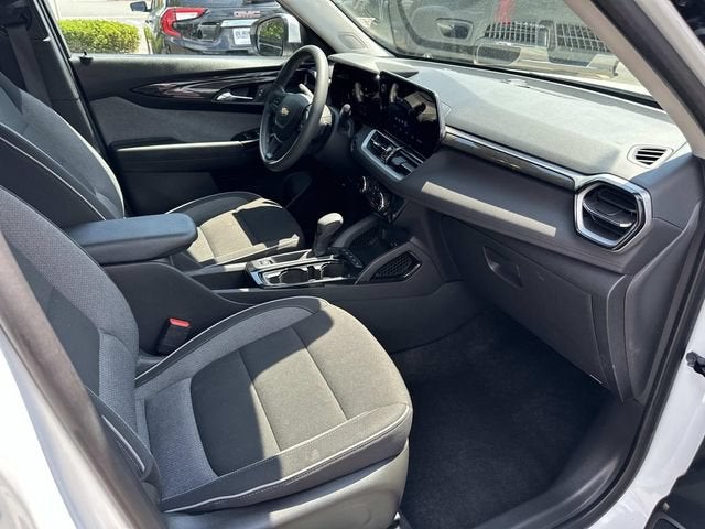 2025 Chevrolet TrailBlazer AWD LT