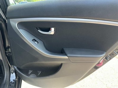 2016 Hyundai Elantra GT Base